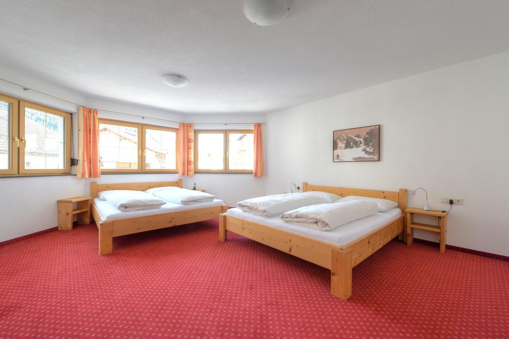 Appartement Strolz Schnann Bilik gambar