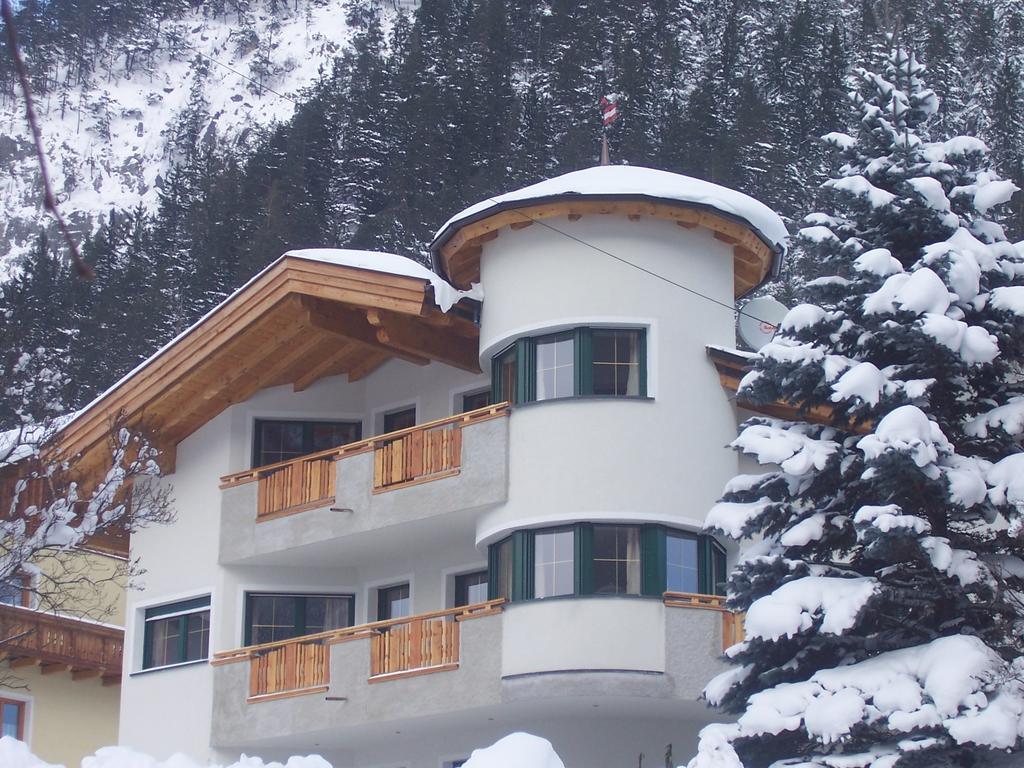 Appartement Strolz Schnann Luaran gambar